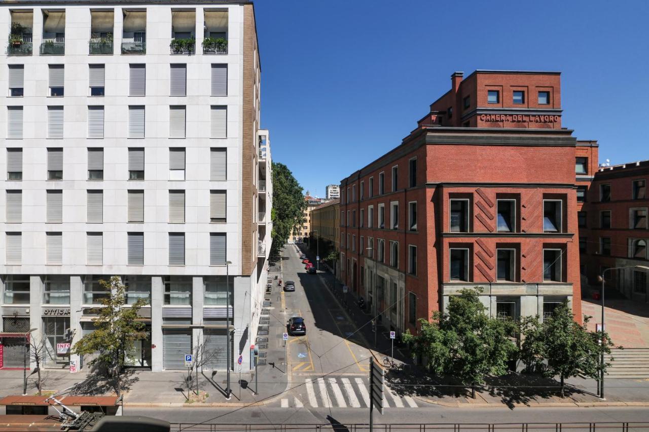 Sweett - Fontana Apartment Milan Bagian luar foto